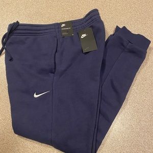 Men’s Nike Joggers size Medium